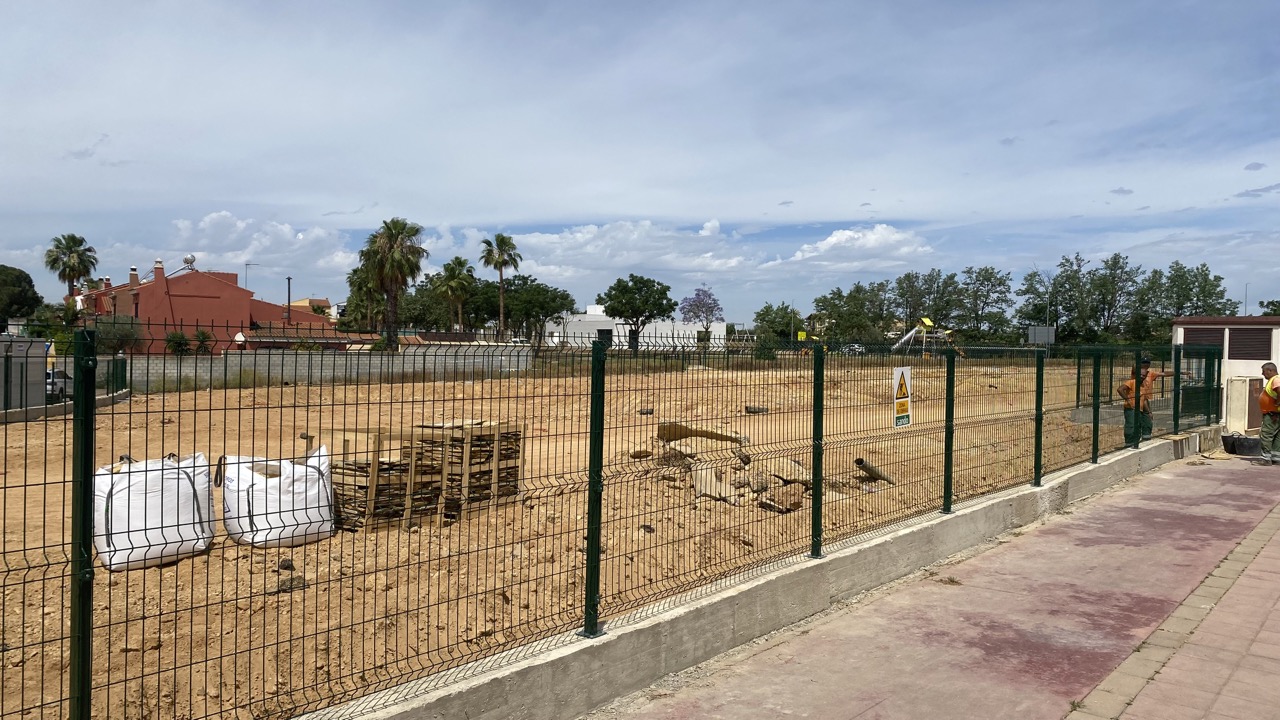 Visita a Espartinas — jardín japonés en construcción
